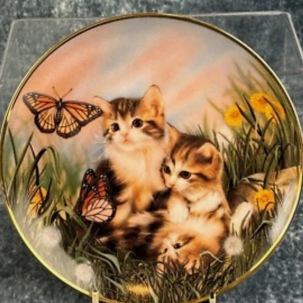 Franklin Mint Collectors Plate, Kittens/Cats Chasing Butterflies Signed SPROVACH